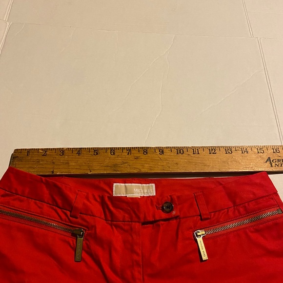 Michael Kors Women Size 4 Light Red Short Pants - Picture 3 of 8